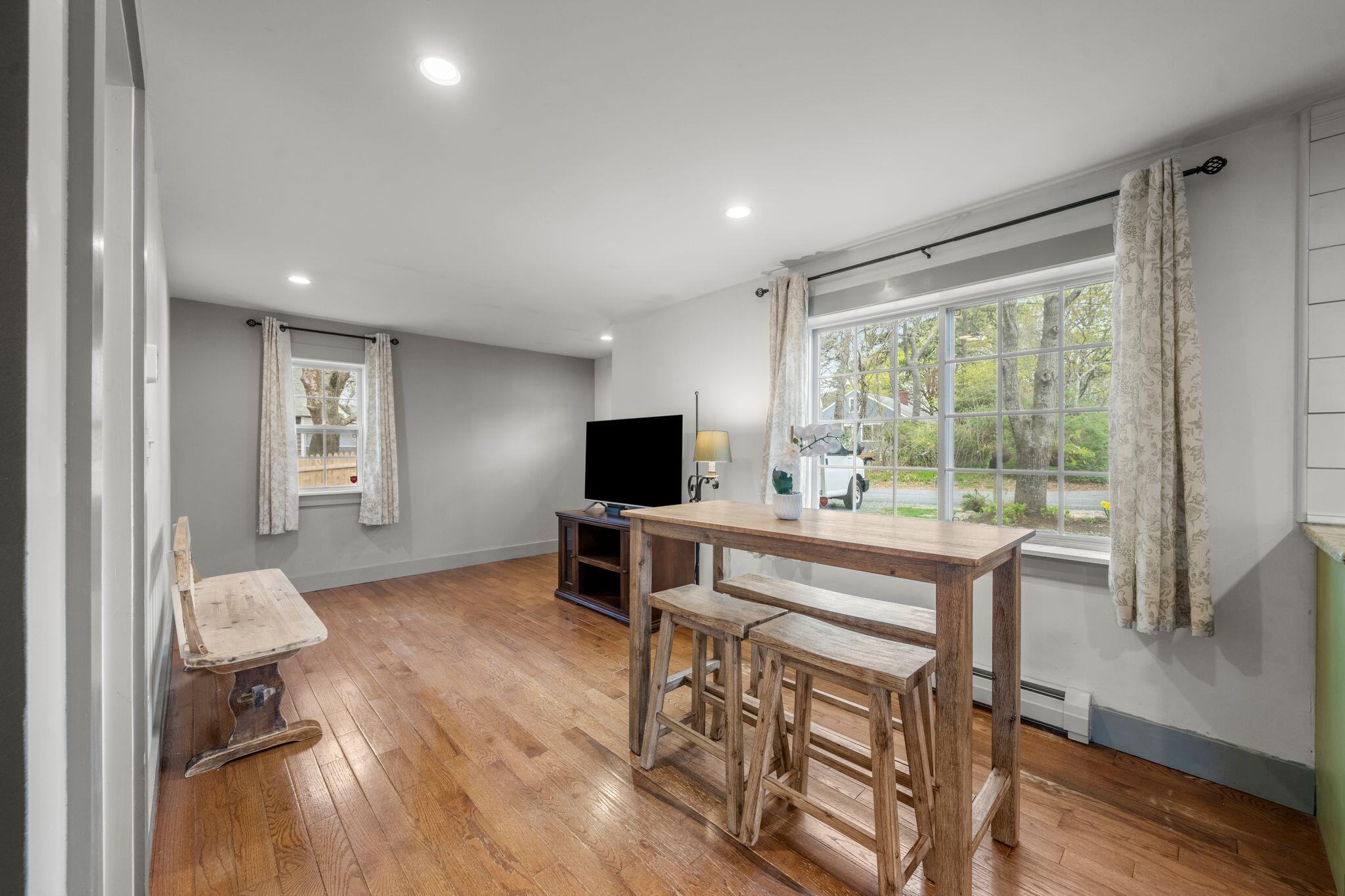 18 Race Road Yarmouth MA 02673