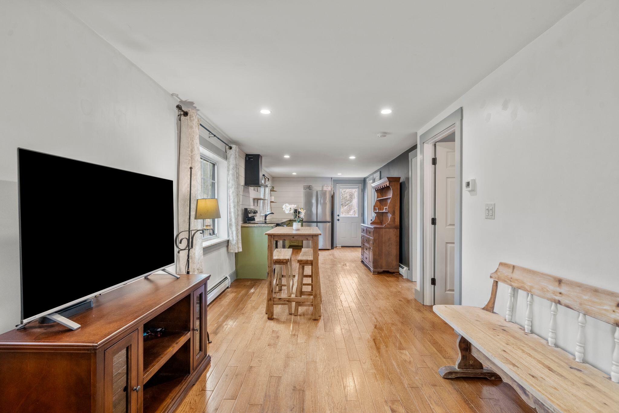 18 Race Road Yarmouth MA 02673