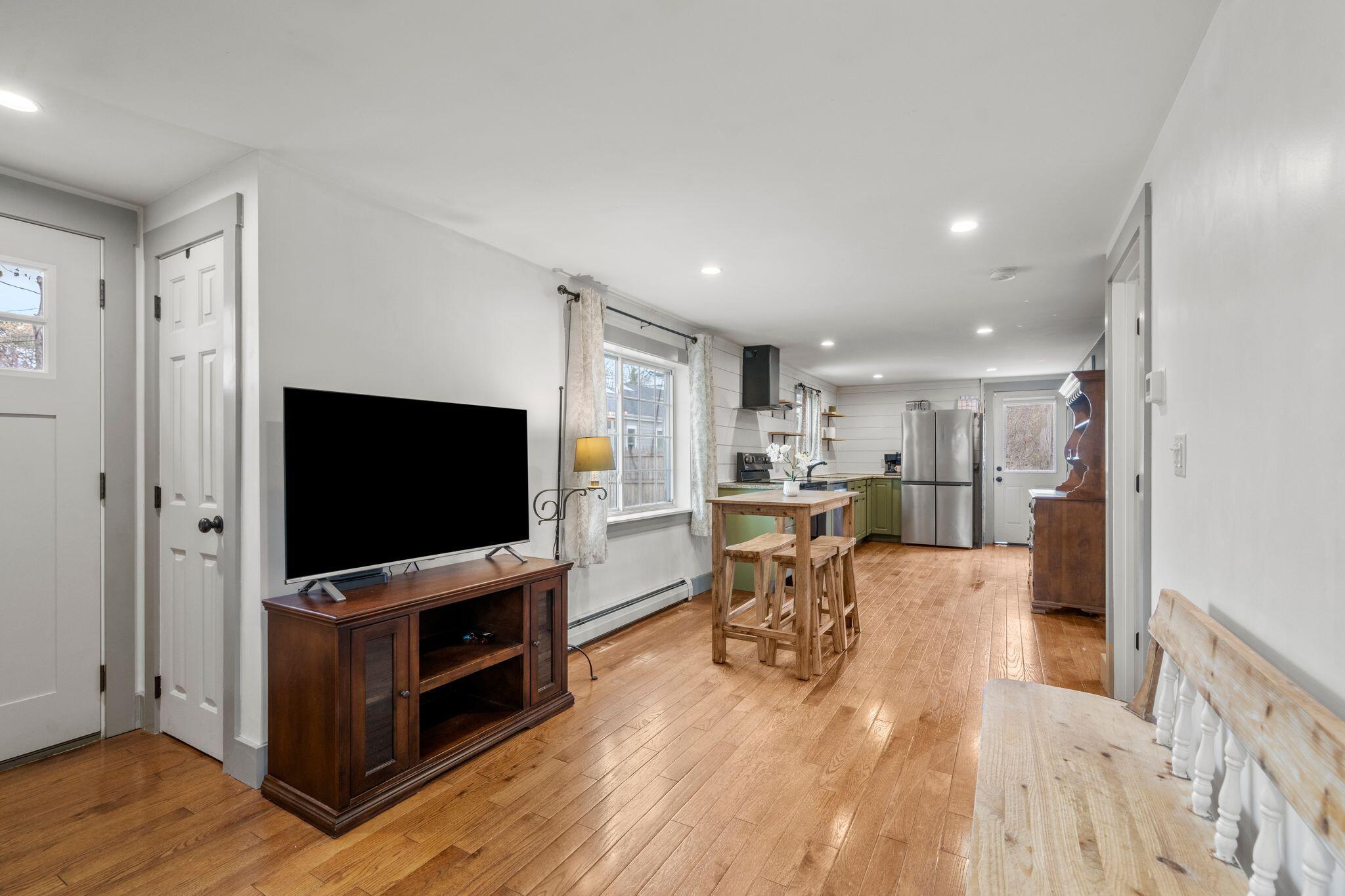 18 Race Road Yarmouth MA 02673