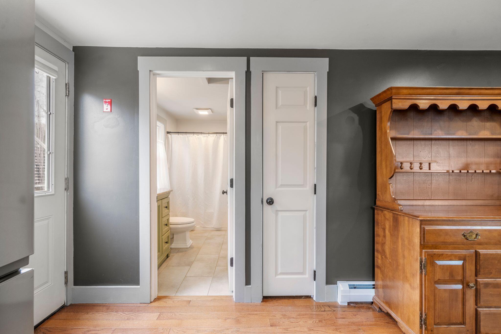 18 Race Road Yarmouth MA 02673