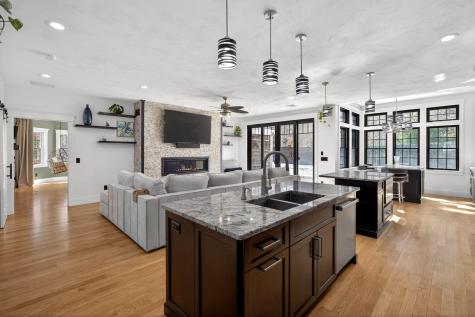 25 Manor Drive Sandwich MA 02537