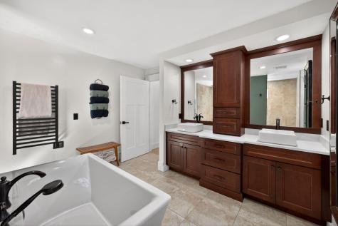 25 Manor Drive Sandwich MA 02537