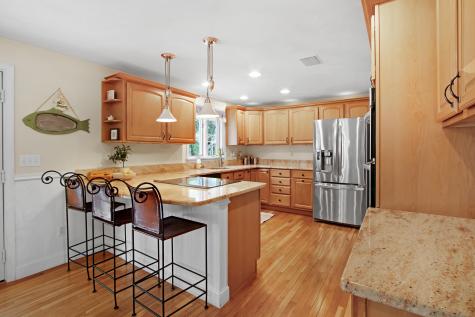 842 Main Street Wareham MA 02571
