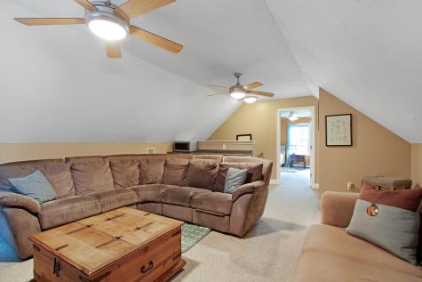 842 Main Street Wareham MA 02571
