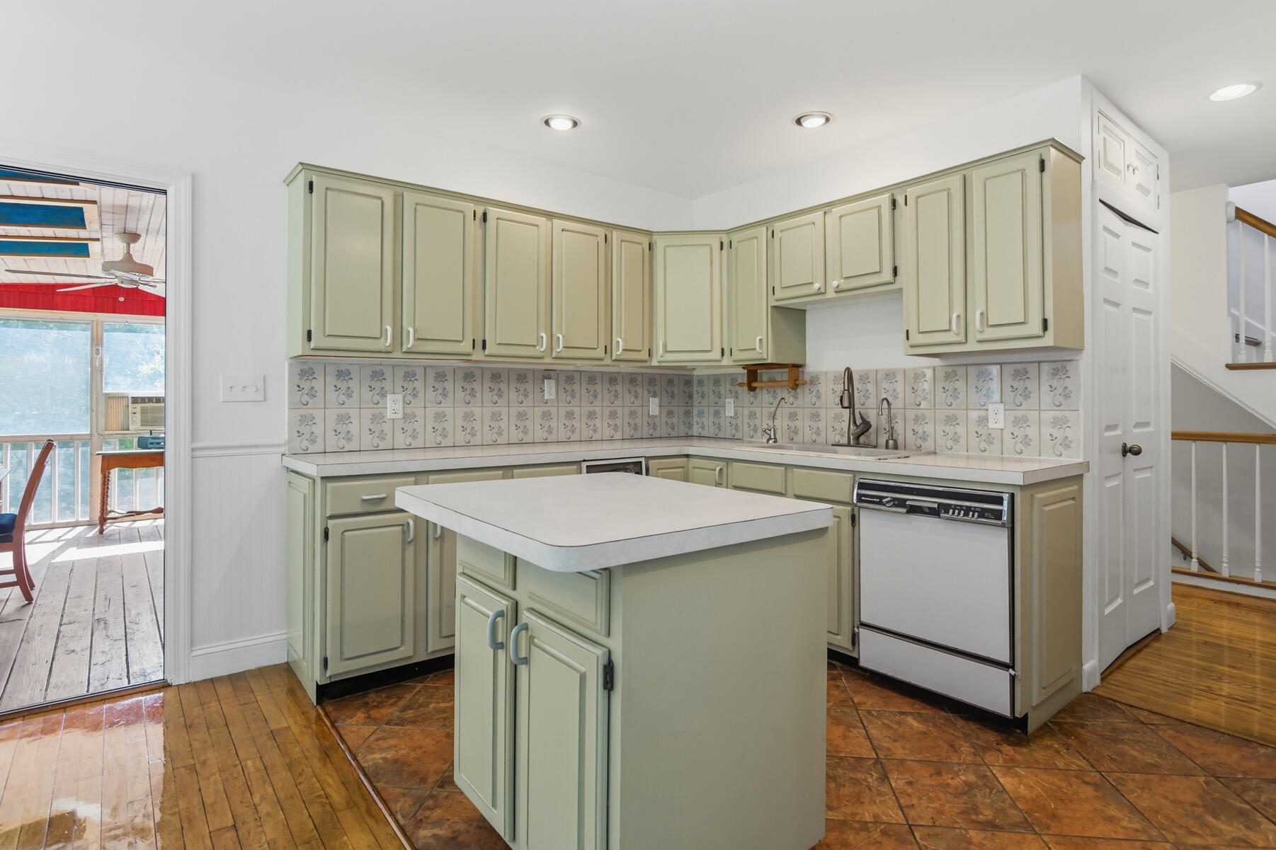 30 Rogers Road Falmouth MA 02540
