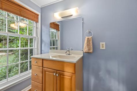 204 Woods Hole Road Falmouth MA 02540