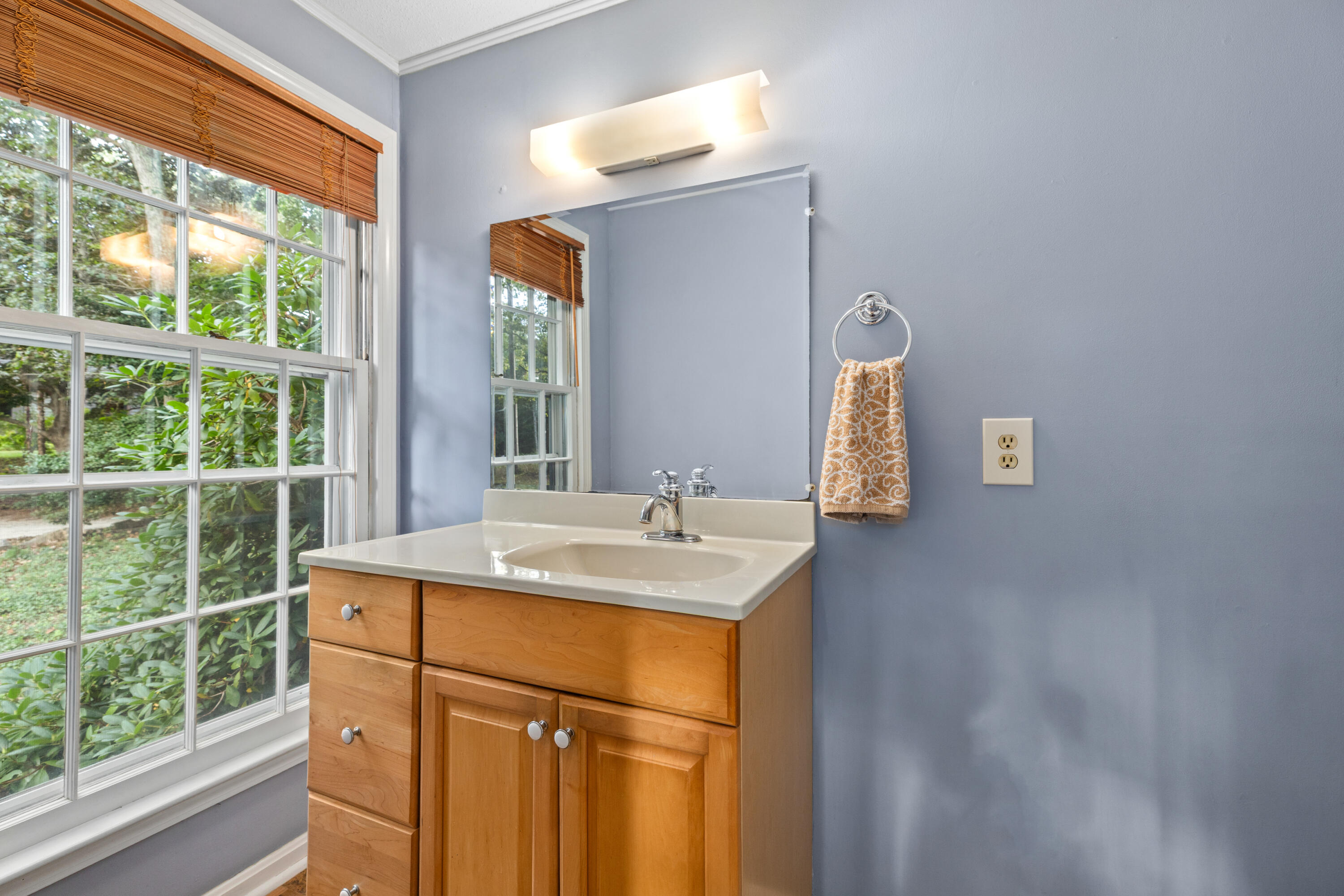 204 Woods Hole Road Falmouth MA 02540