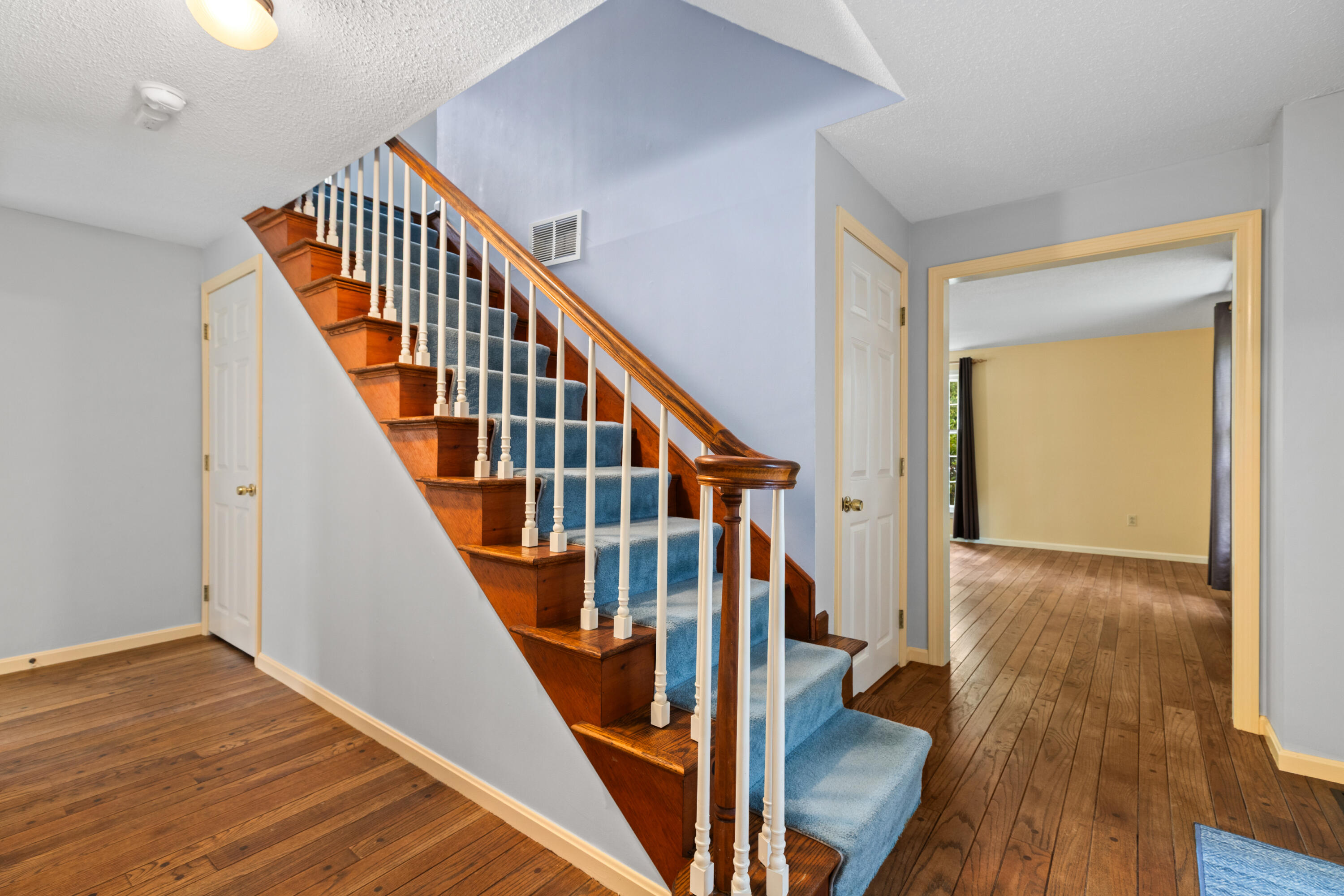 204 Woods Hole Road Falmouth MA 02540