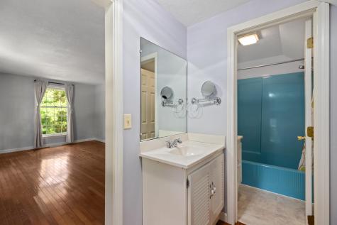 204 Woods Hole Road Falmouth MA 02540