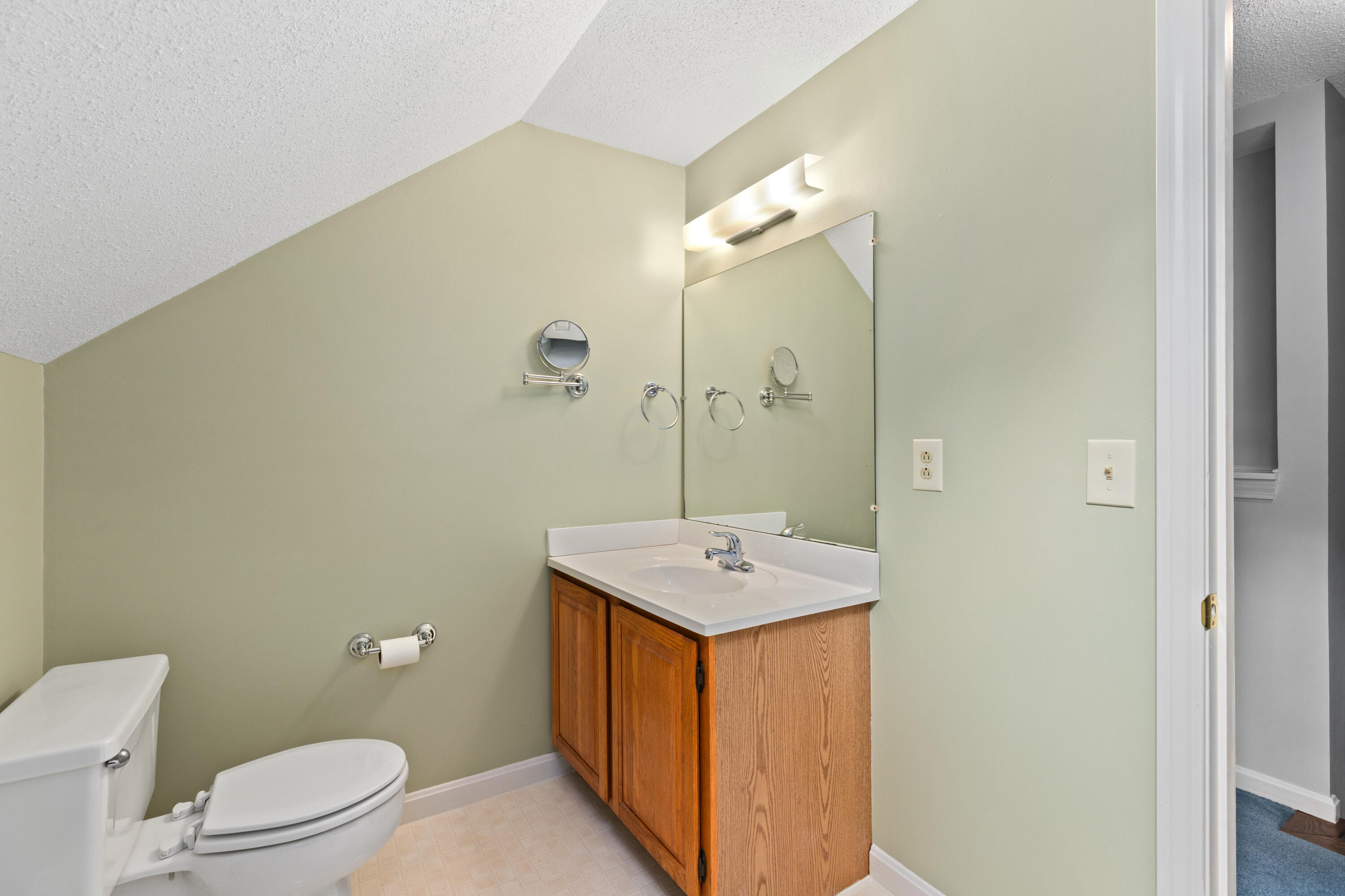 204 Woods Hole Road Falmouth MA 02540