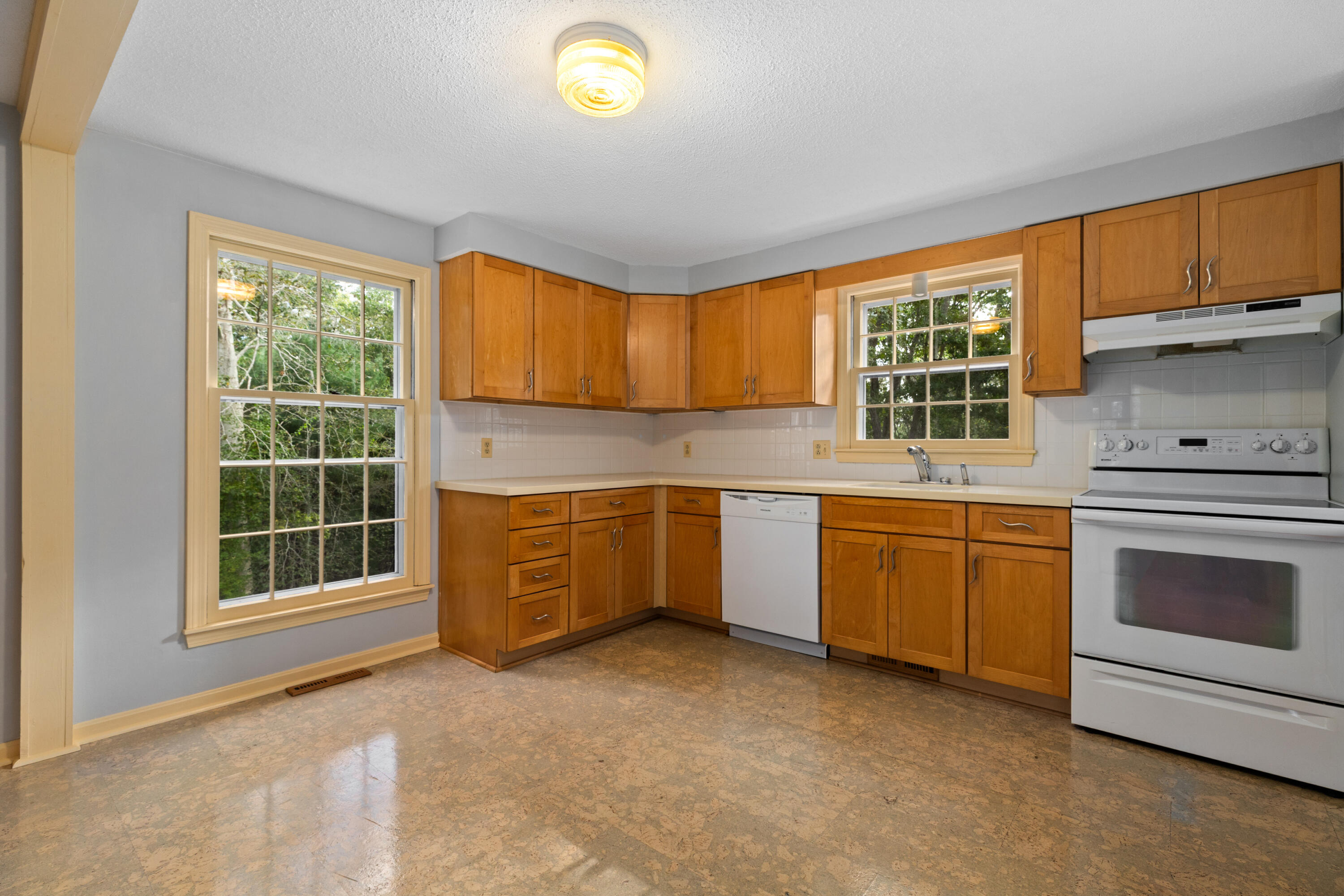 204 Woods Hole Road Falmouth MA 02540