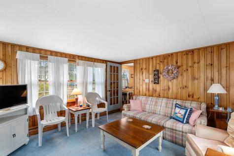 12 Cross Street Dennis MA 02639