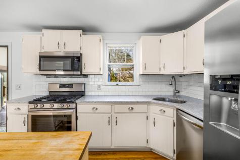 64 Mcnamara Avenue Yarmouth MA 02664