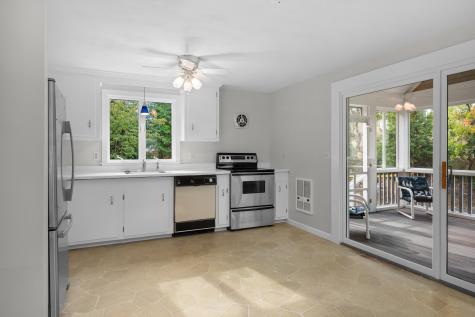 138 Sippewissett Road Falmouth MA 02540