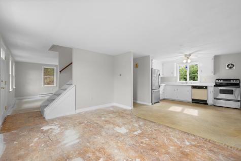 138 Sippewissett Road Falmouth MA 02540