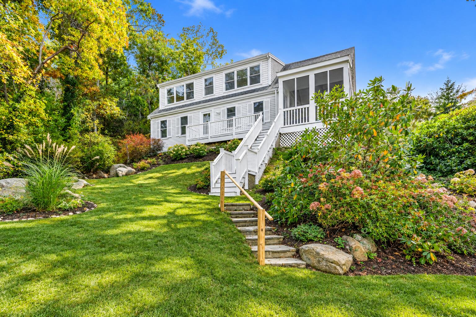 138 Sippewissett Road Falmouth MA 02540