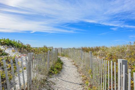 138 Sippewissett Road Falmouth MA 02540