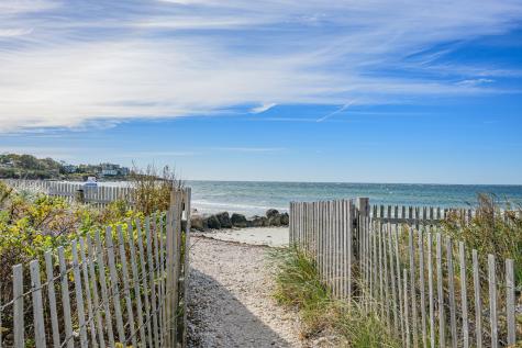 138 Sippewissett Road Falmouth MA 02540