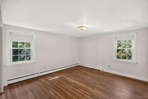 21 Old Colony Road Harwich MA 02645