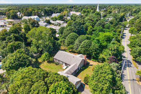 21 Old Colony Road Harwich MA 02645