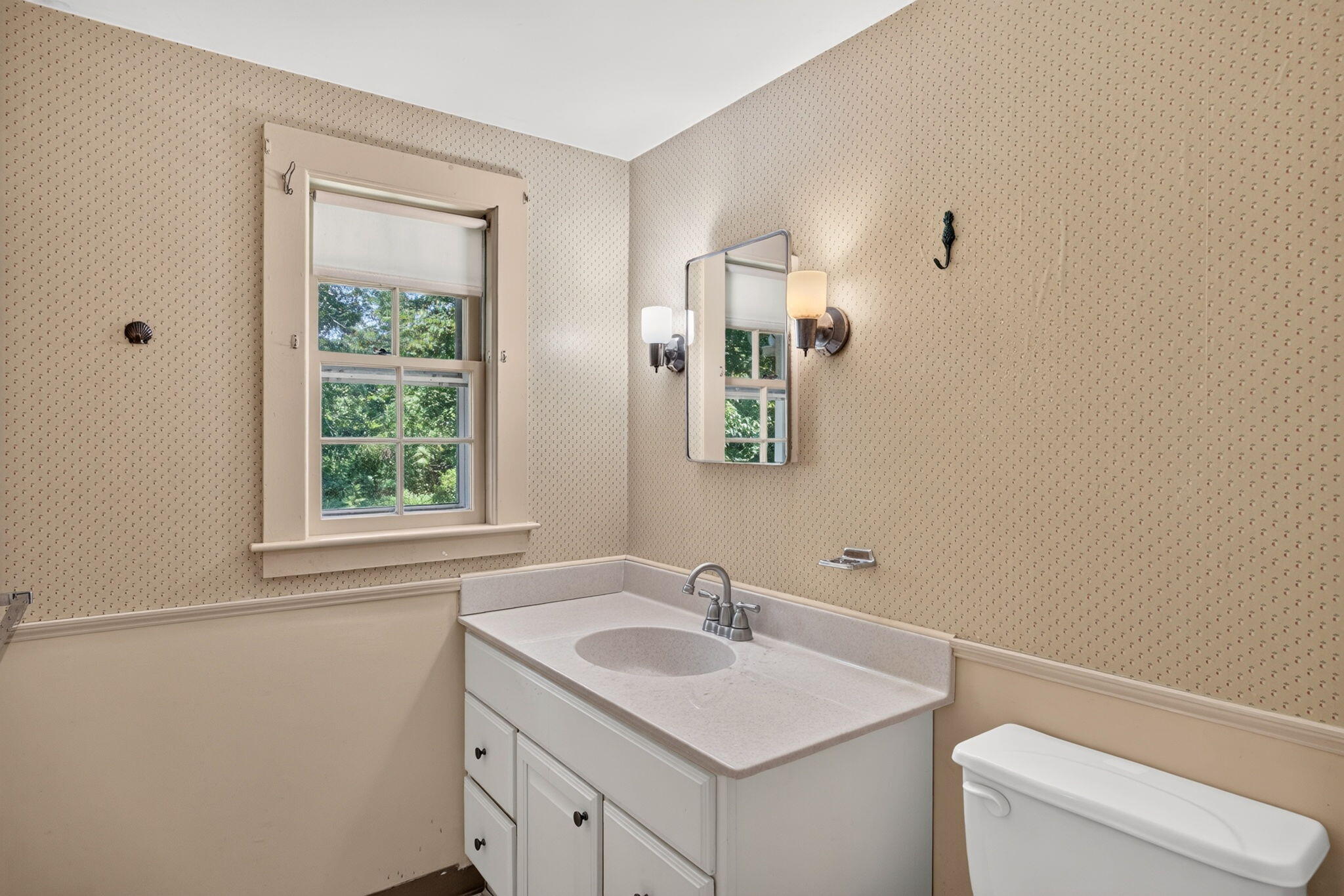 21 Old Colony Road Harwich MA 02645