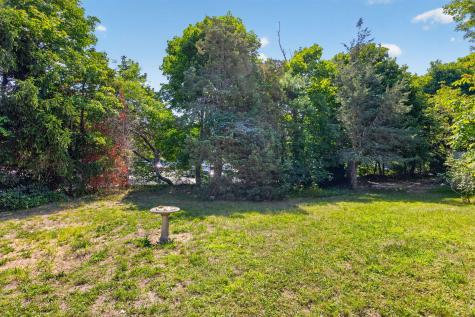 21 Old Colony Road Harwich MA 02645