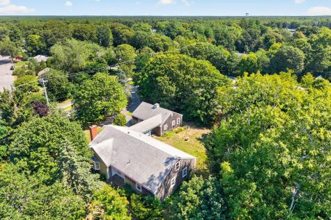 21 Old Colony Road Harwich MA 02645