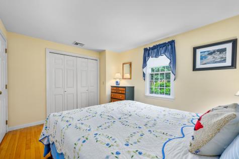 4 Baywood Drive MA 02653