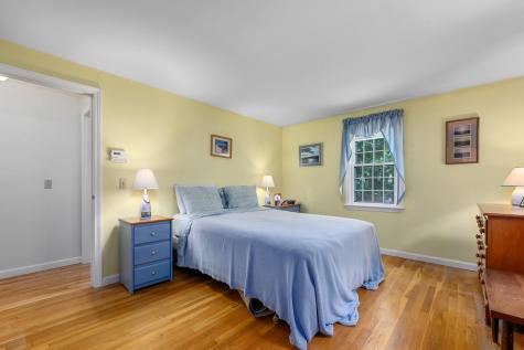 4 Baywood Drive MA 02653