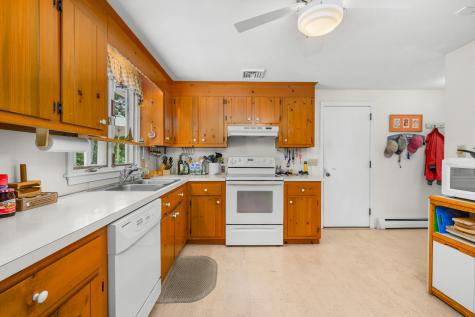 4 Baywood Drive MA 02653