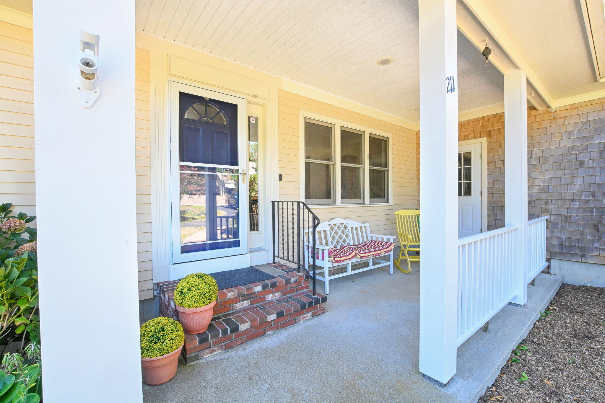 211 James Circle Mashpee MA 02649