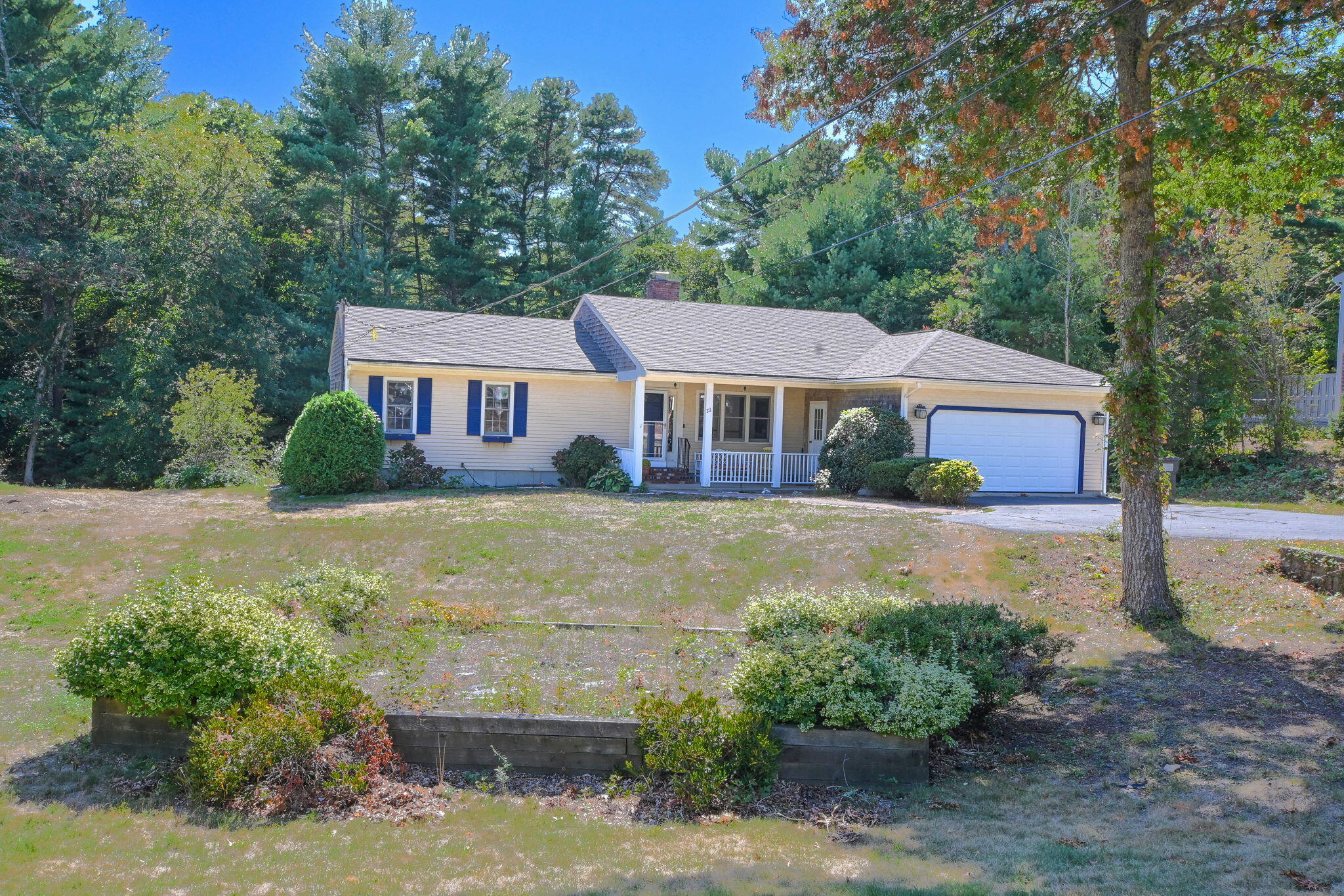 211 James Circle Mashpee MA 02649
