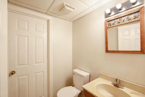 211 James Circle Mashpee MA 02649