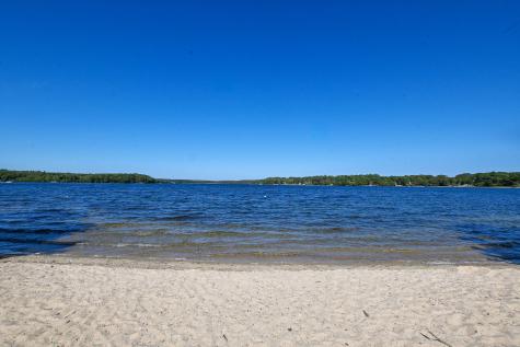 211 James Circle Mashpee MA 02649