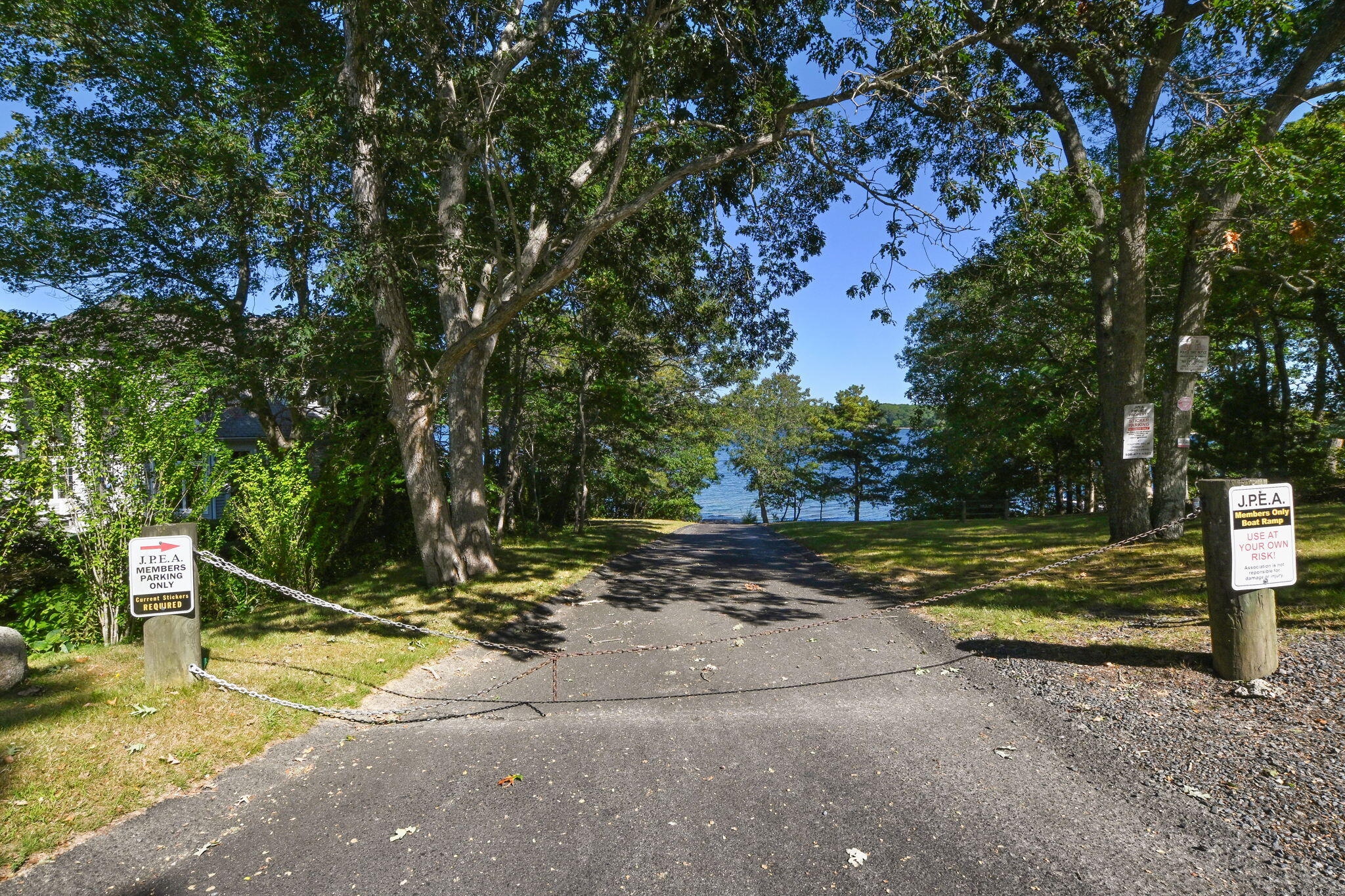 211 James Circle Mashpee MA 02649