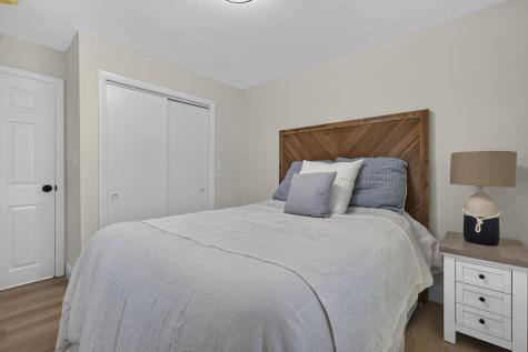 46 Lake Shore Drive East Falmouth MA 02536