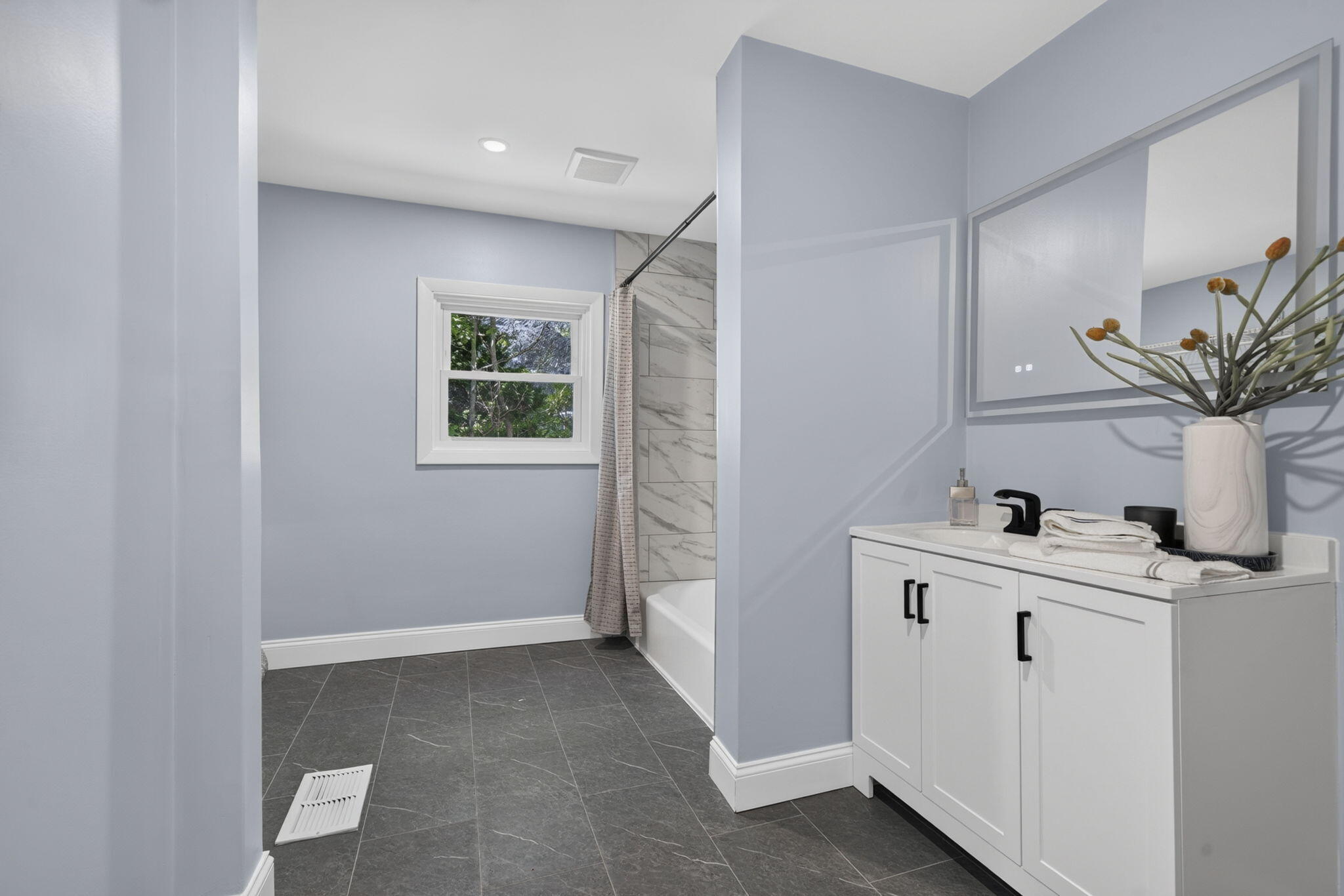46 Lake Shore Drive East Falmouth MA 02536