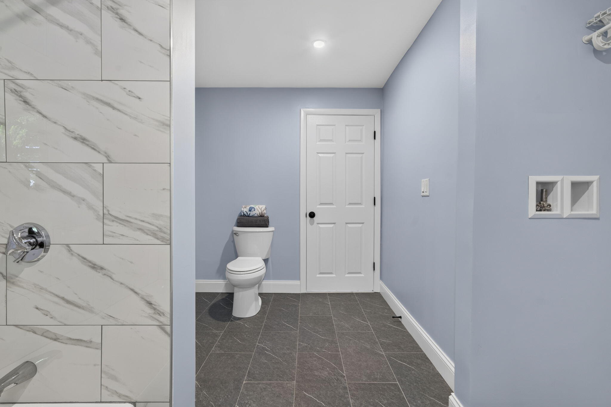 46 Lake Shore Drive East Falmouth MA 02536