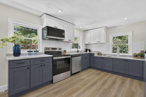 46 Lake Shore Drive East Falmouth MA 02536