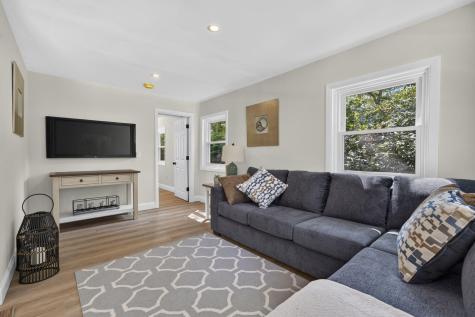 46 Lake Shore Drive East Falmouth MA 02536