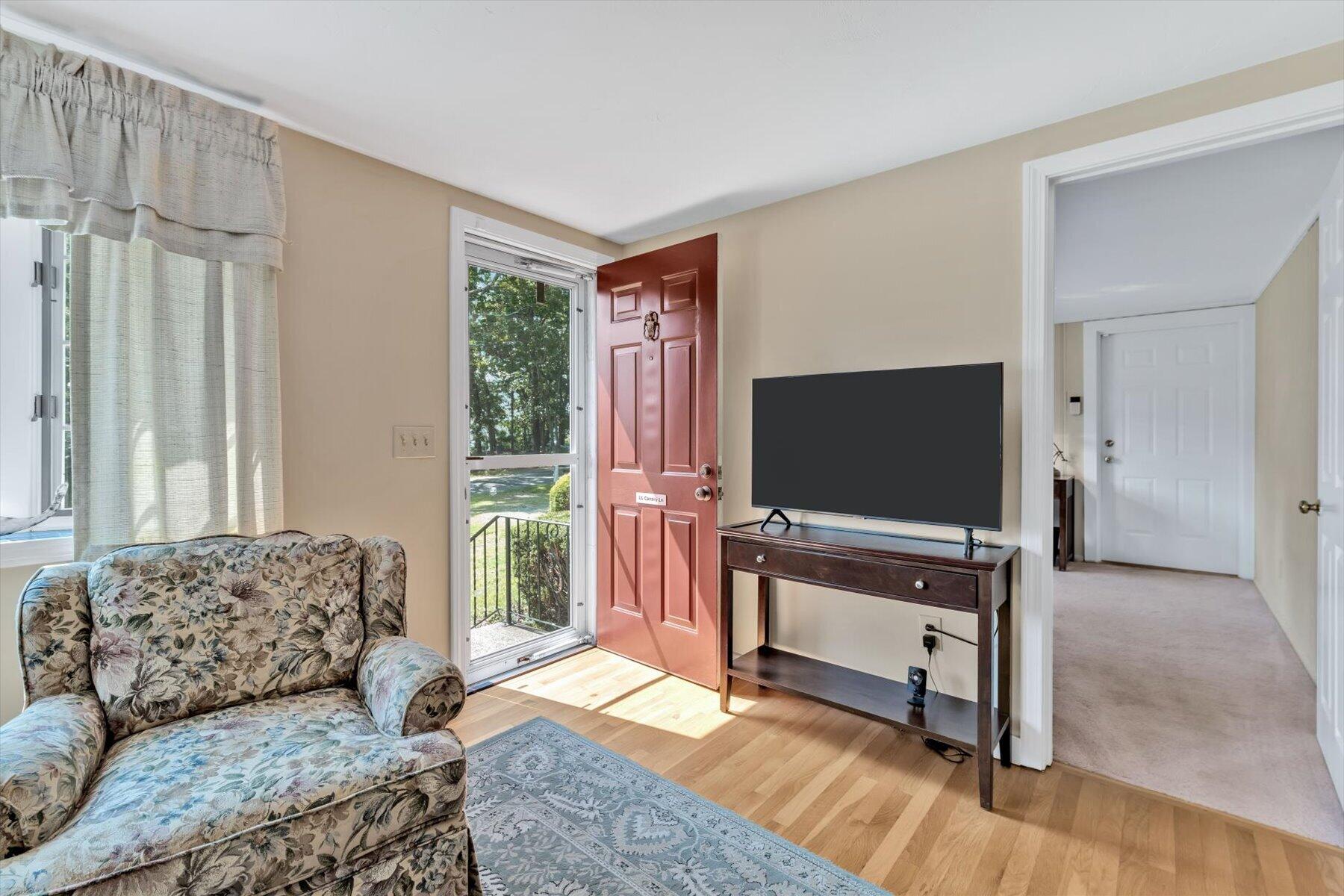 11 Canary Lane West Yarmouth MA 02673
