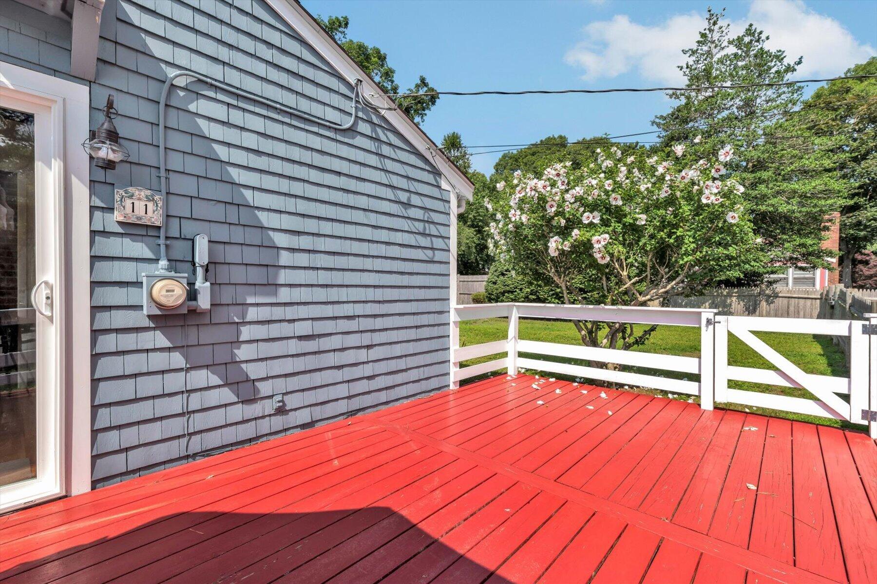 11 Canary Lane West Yarmouth MA 02673