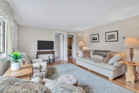 11 Canary Lane West Yarmouth MA 02673