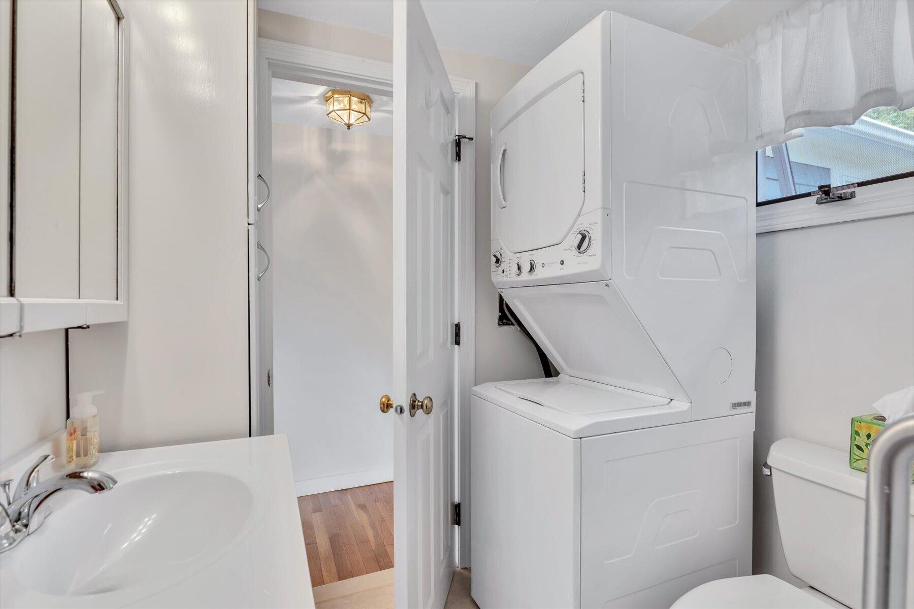 11 Canary Lane West Yarmouth MA 02673