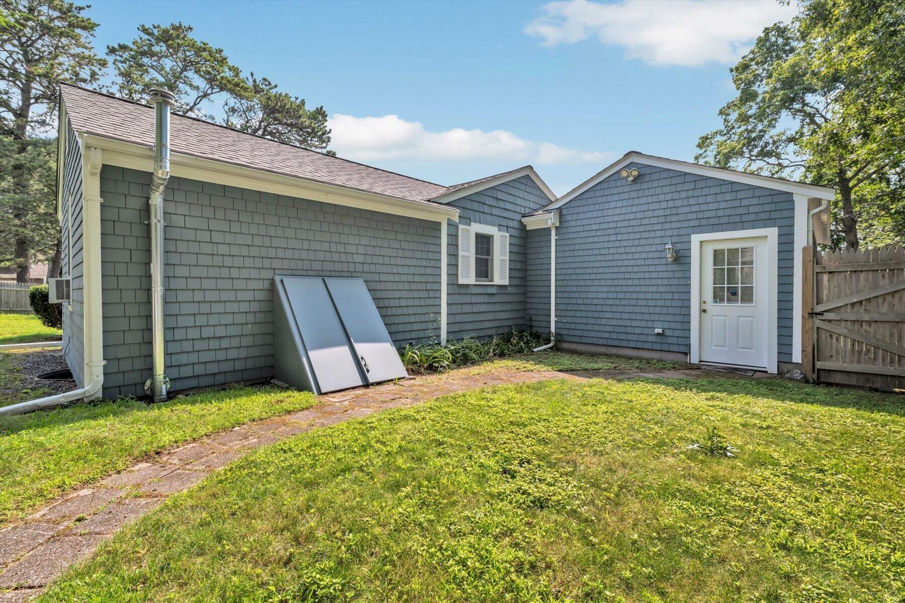 11 Canary Lane West Yarmouth MA 02673