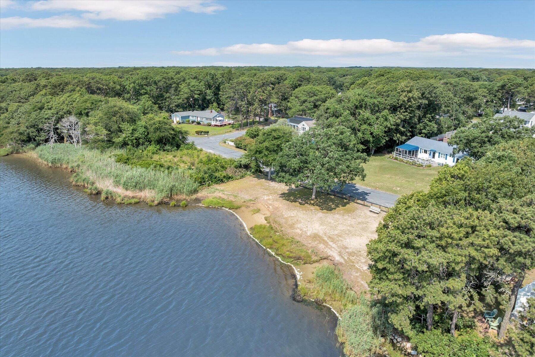 11 Canary Lane West Yarmouth MA 02673