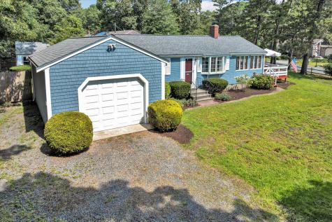 11 Canary Lane West Yarmouth MA 02673