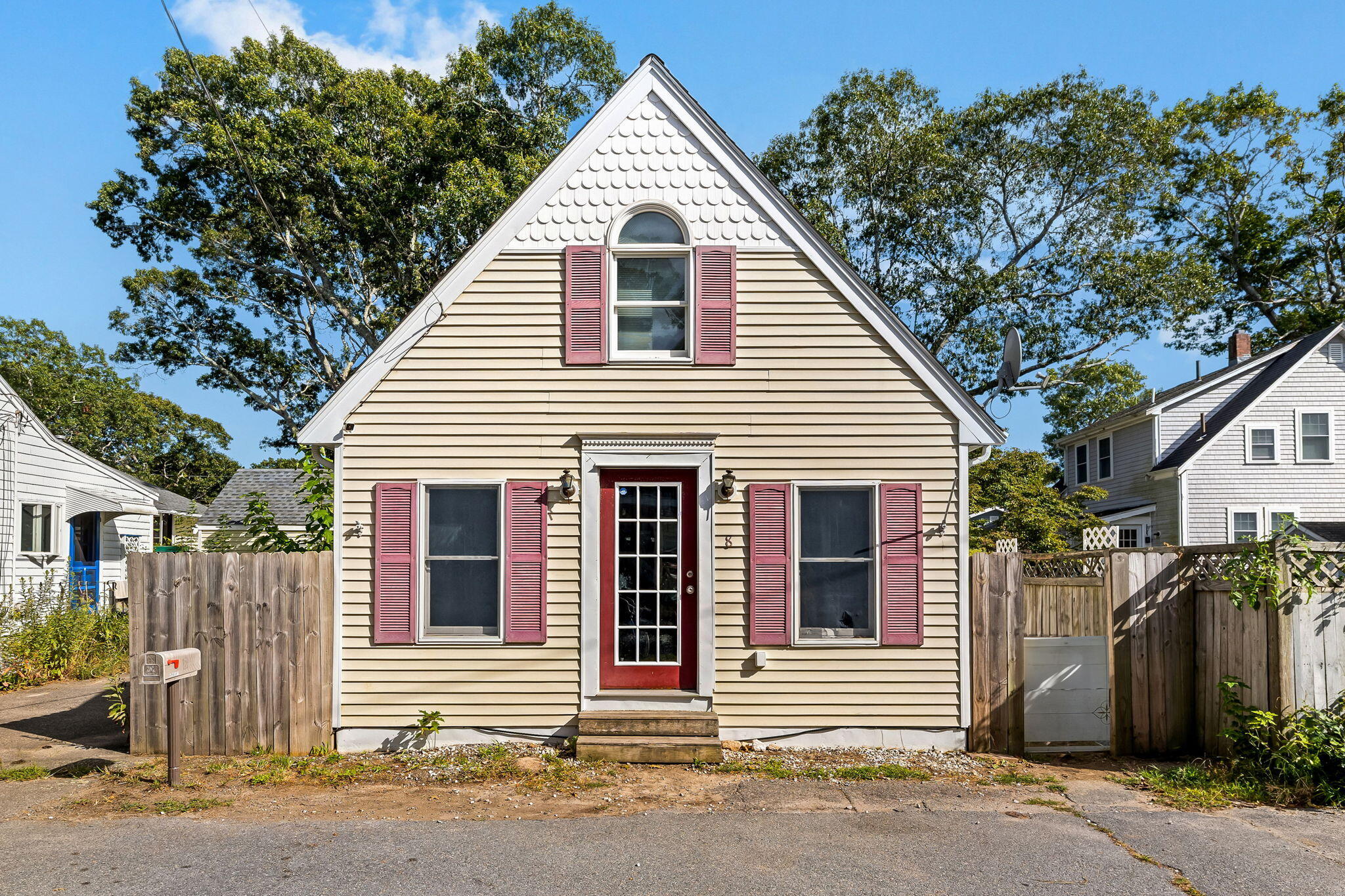 8 Cottage Street Wareham MA 02571