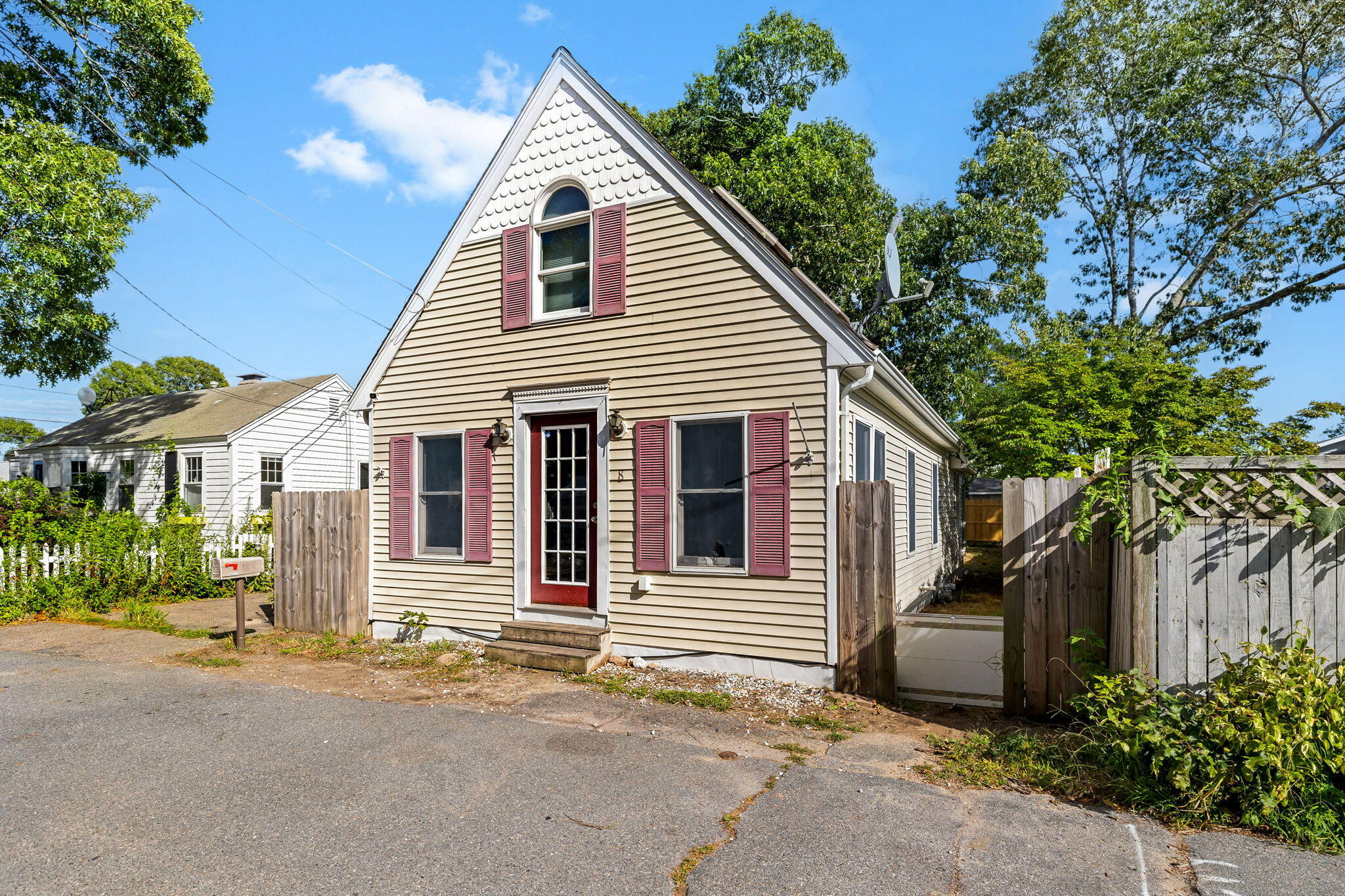 8 Cottage Street Wareham MA 02571