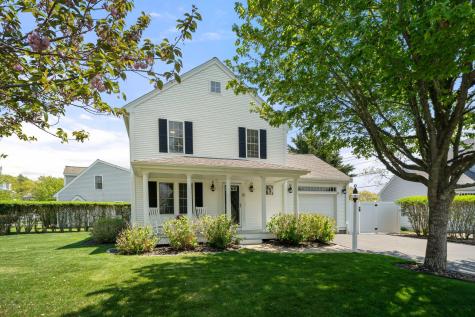 10 Bluestone Terrace Sandwich MA 02537